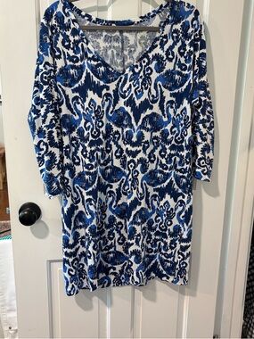Lilly Pulitzer Blue and White V-Neck Printed Dress